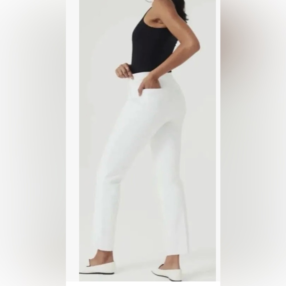 Chic White Slim-Fit Pants - SPANX